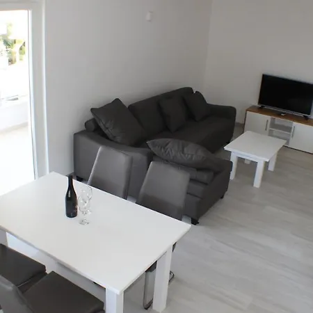 Apartments Danica Promajna Room photo
