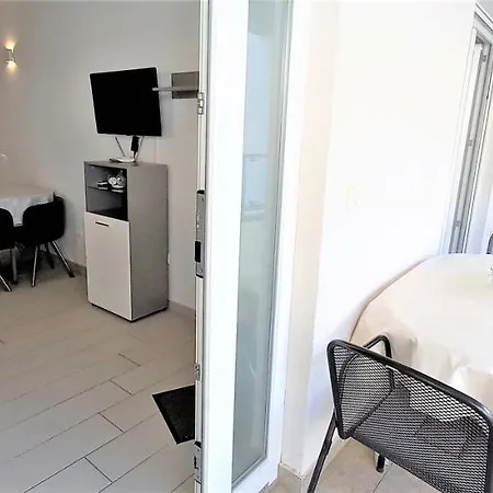 Apartments Danica Promajna Exterior photo