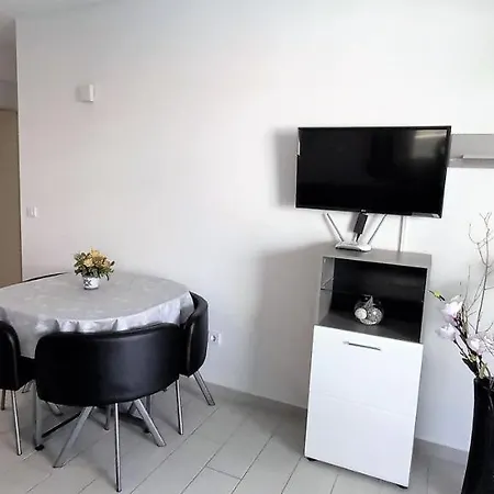 Apartments Danica Promajna Exterior photo