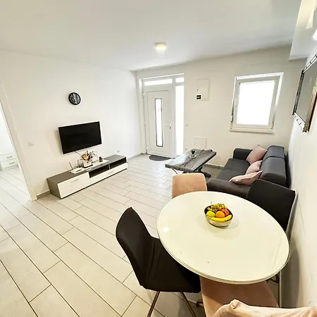 Apartments Danica Promajna Exterior photo