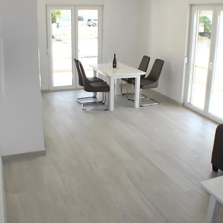 Apartments Danica Promajna Room photo